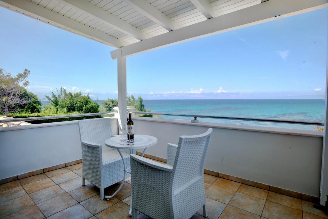 Beachfront Villa Victoras - With Private Beach Сідарі Екстер'єр фото